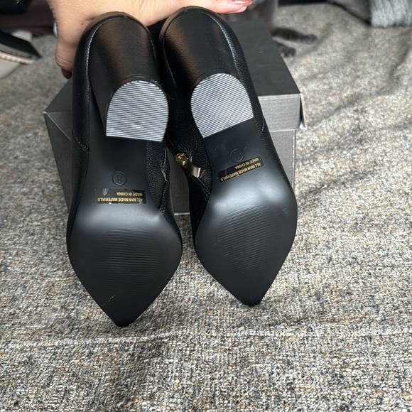 Never worn Lulu's black Dawson black pebble over the ankle heels - Picture 3 of 5